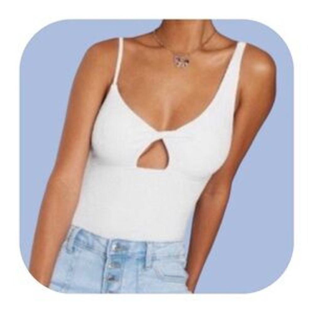 NWT wild Fable ribbed stretch snap bodysuit white neutral cut out chest beach M